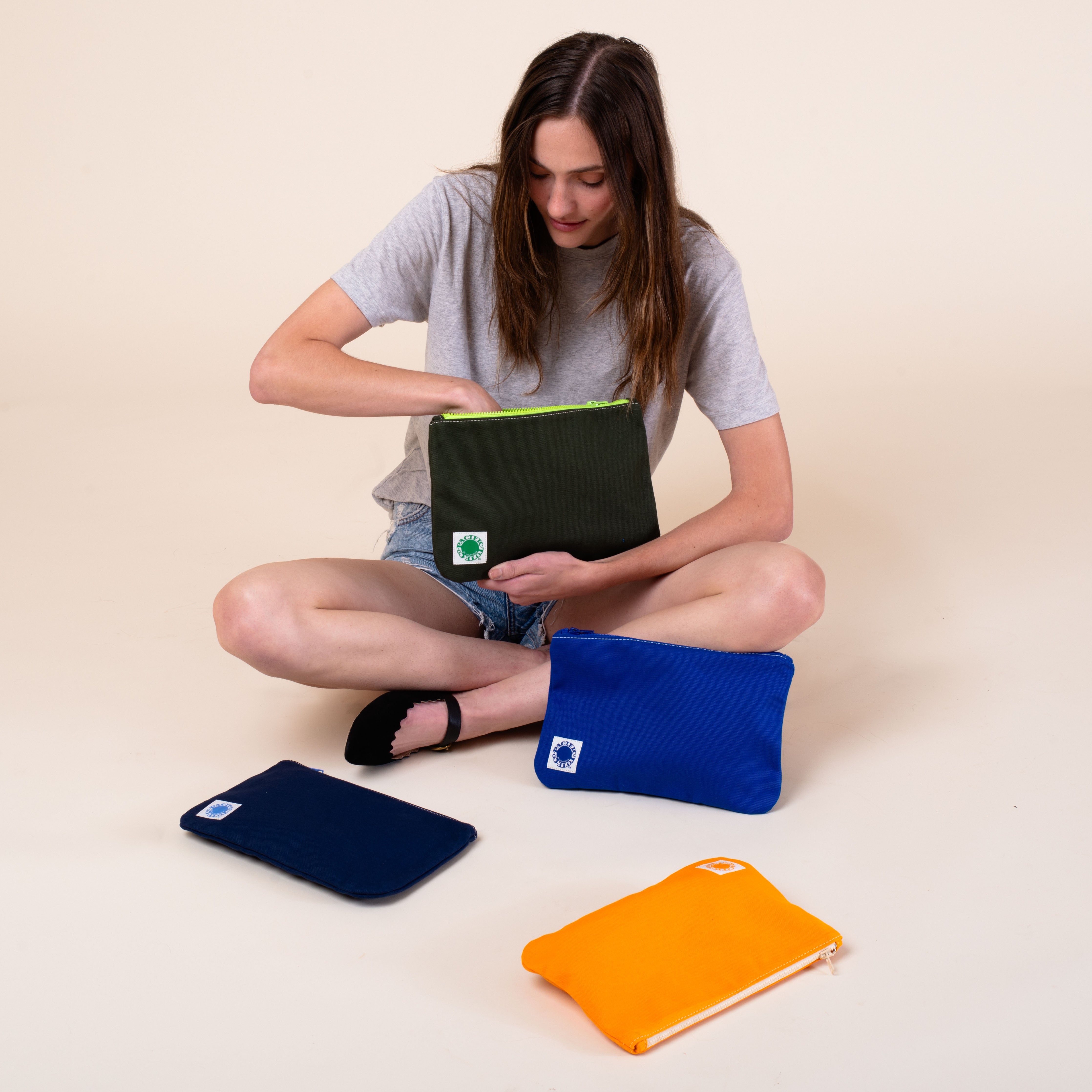 pacific-tote-company-canvas-pouches-front-green-blue-navy-yellow